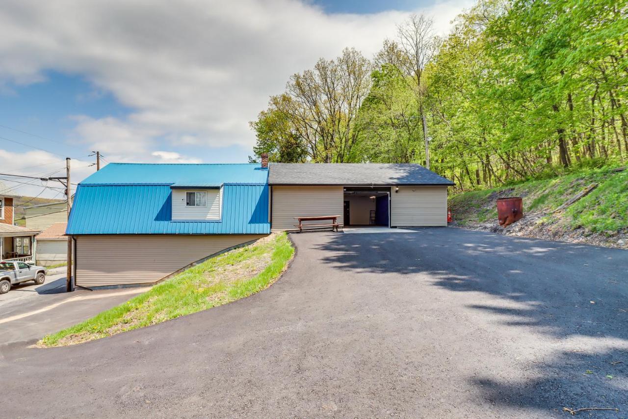Ferienhaus Lansford Vacation Near Pocono Mountains!